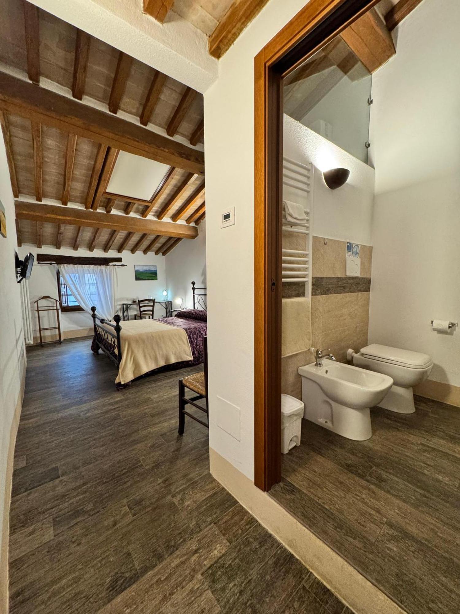 La Carbonaia Guest house *